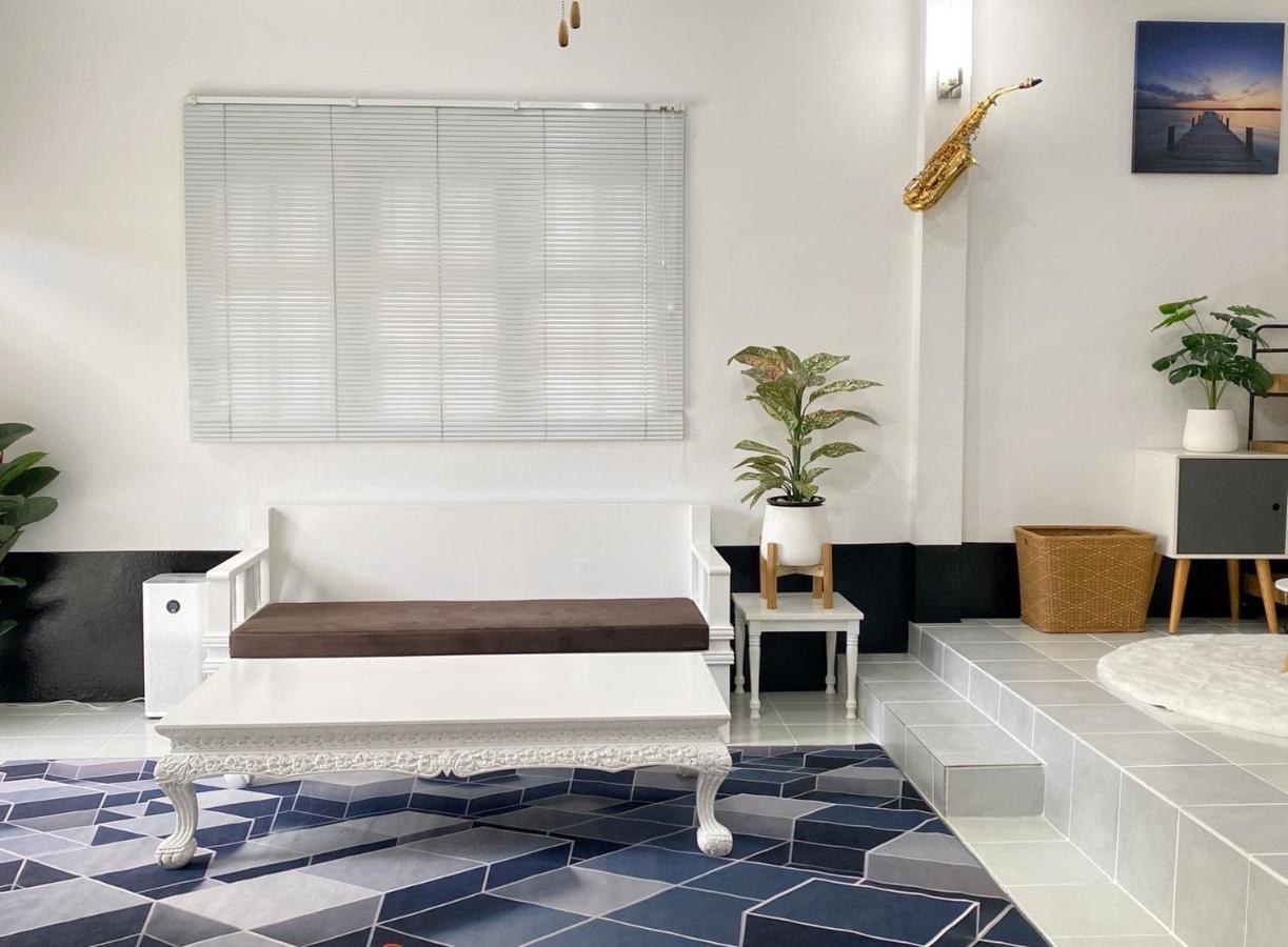 Boxsoon Nimman 2 # 4Beds 3Baths Villa Chiang Mai Bagian luar foto